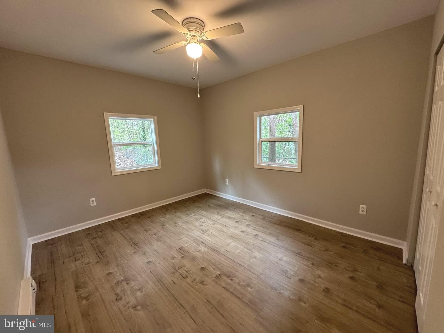 1605 Lakeview Drive photo 11