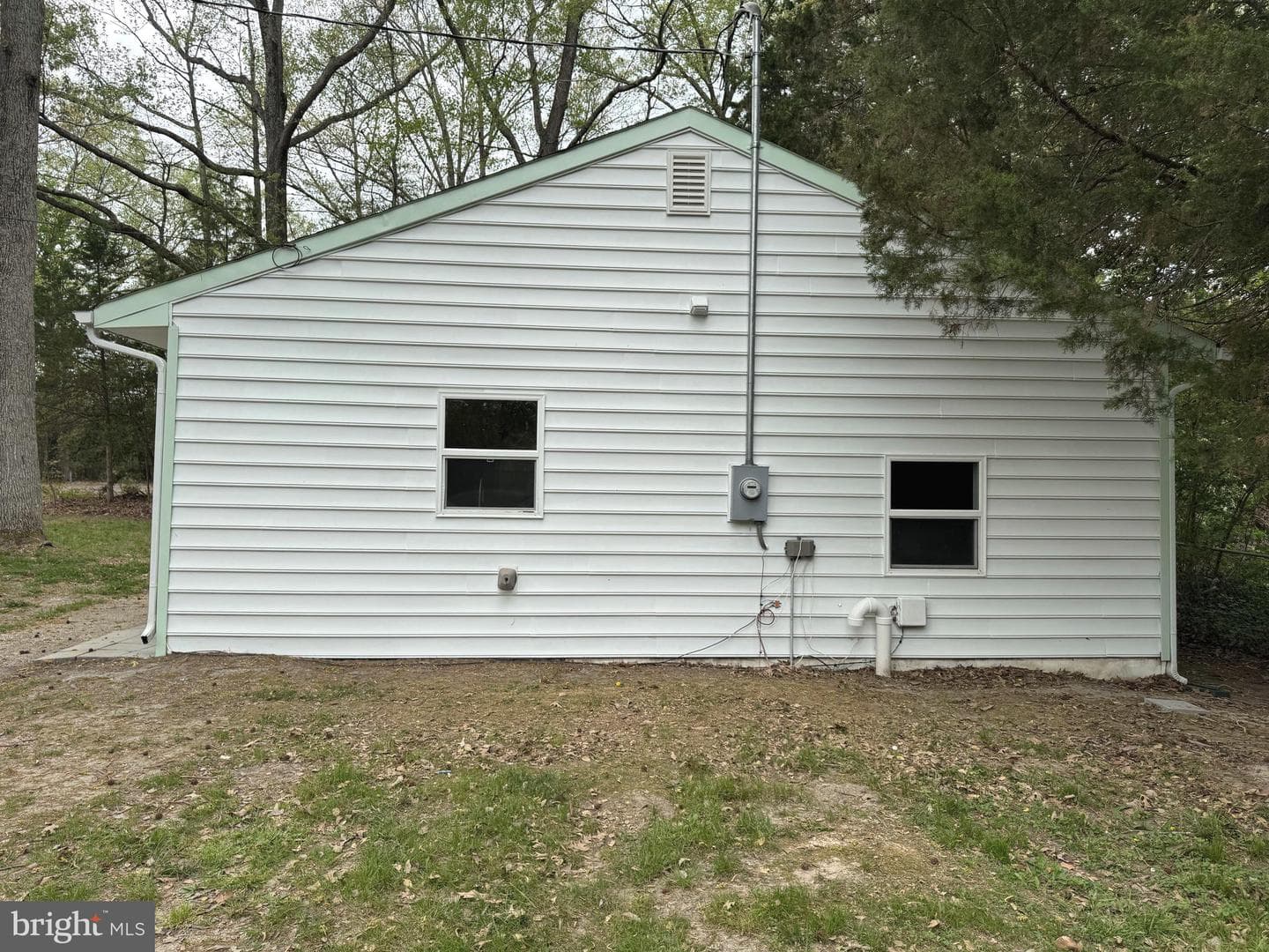 1605 Lakeview Drive photo 13