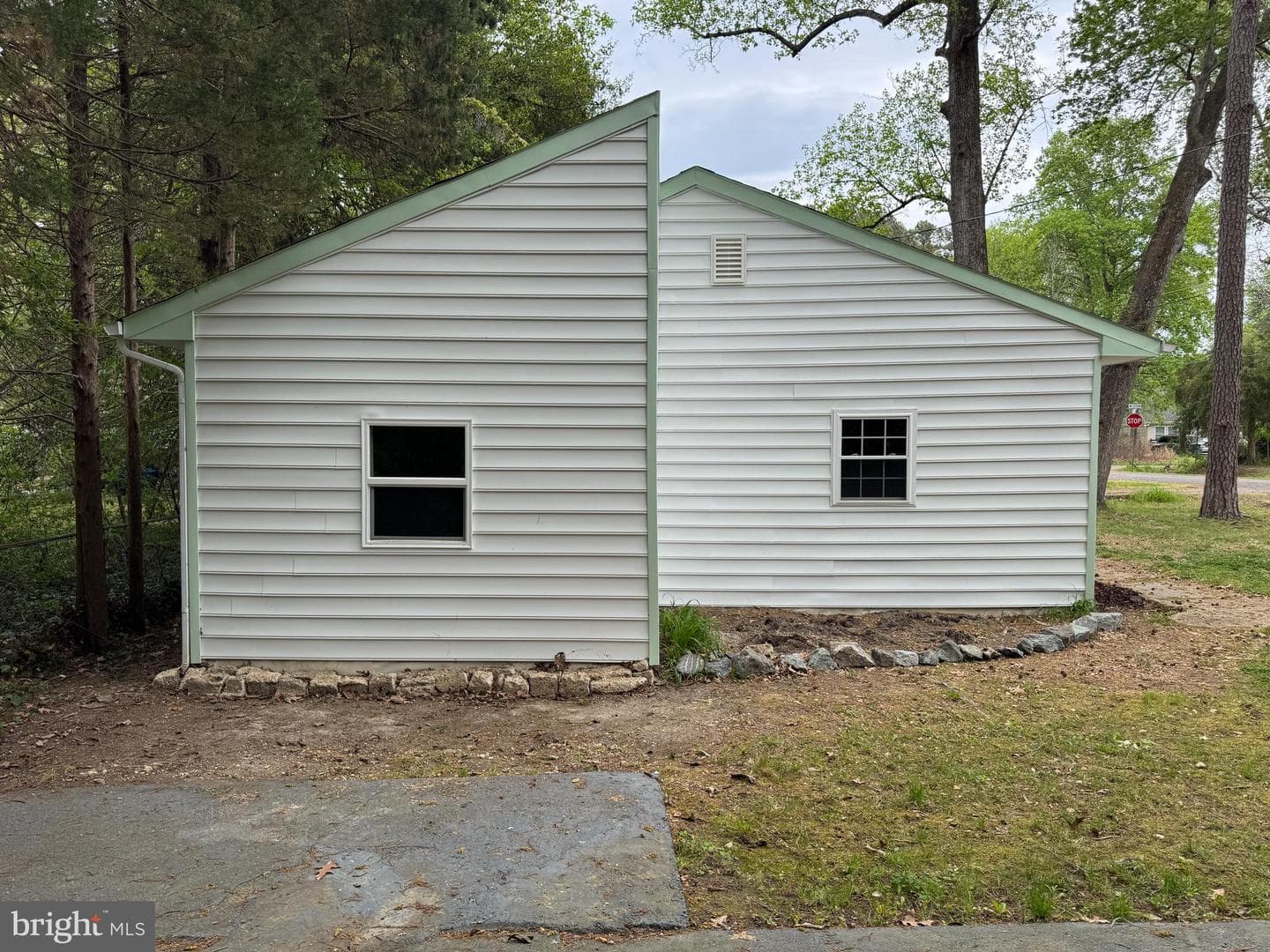 1605 Lakeview Drive photo 14