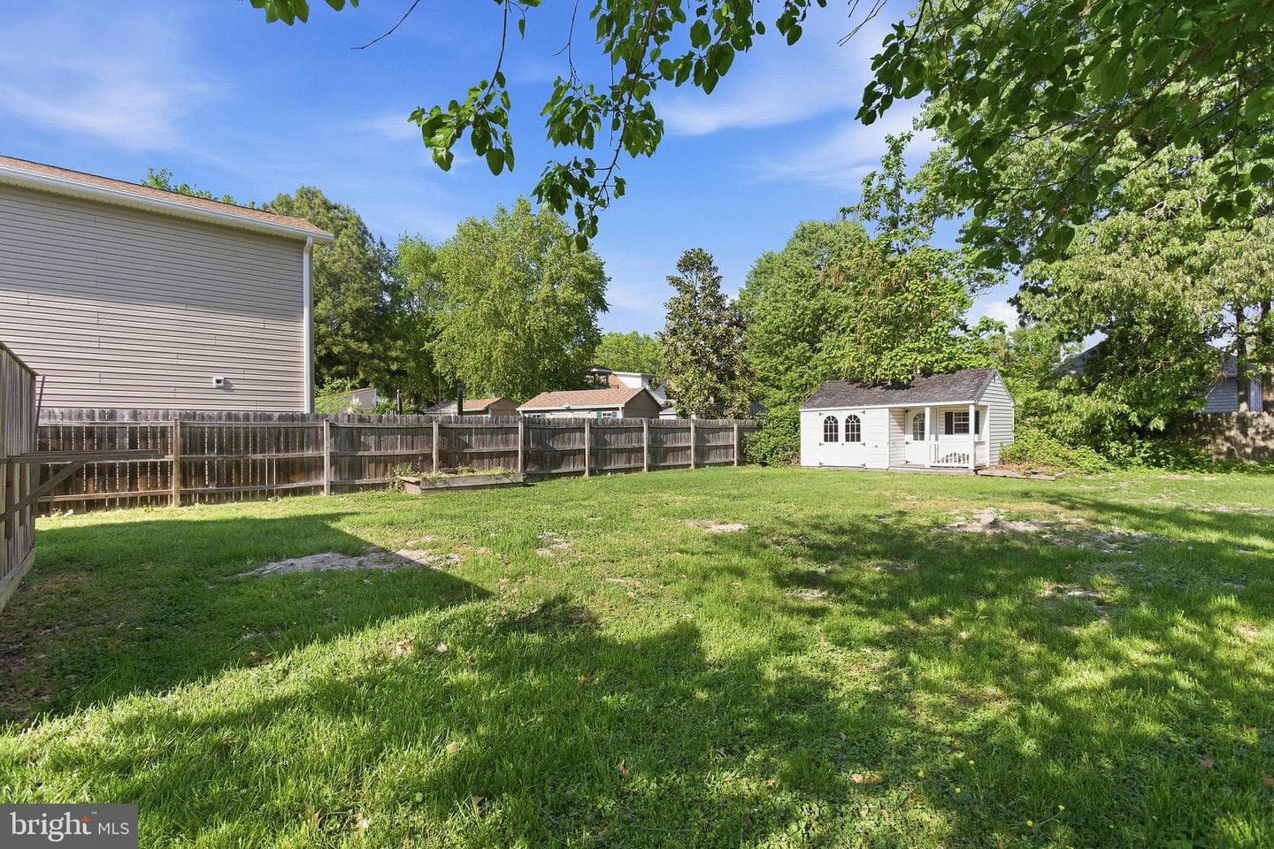 212 Bancroft Avenue photo 38