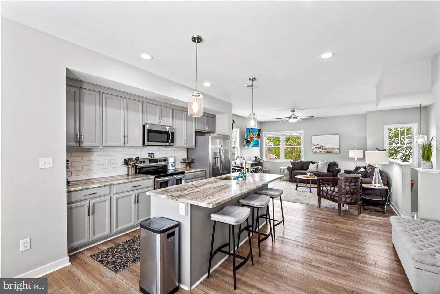 300 Douglas Avenue photo 10