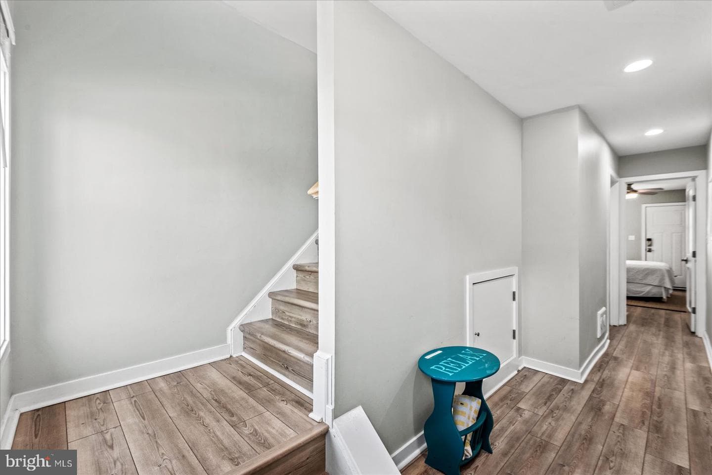 300 Douglas Avenue photo 4