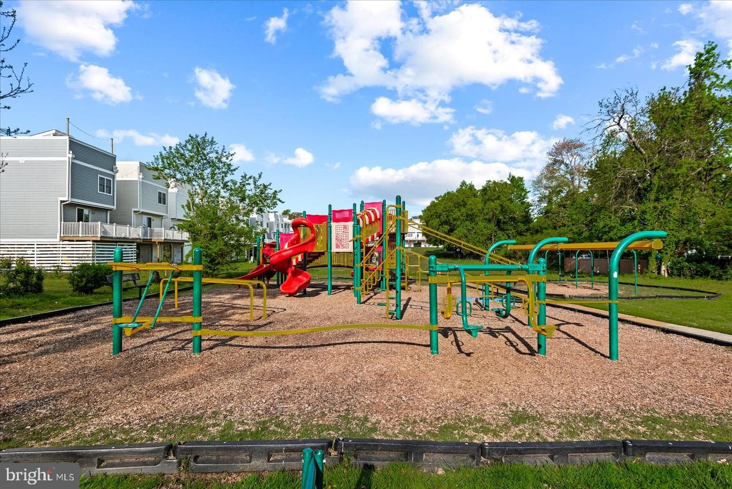 300 Douglas Avenue photo 41