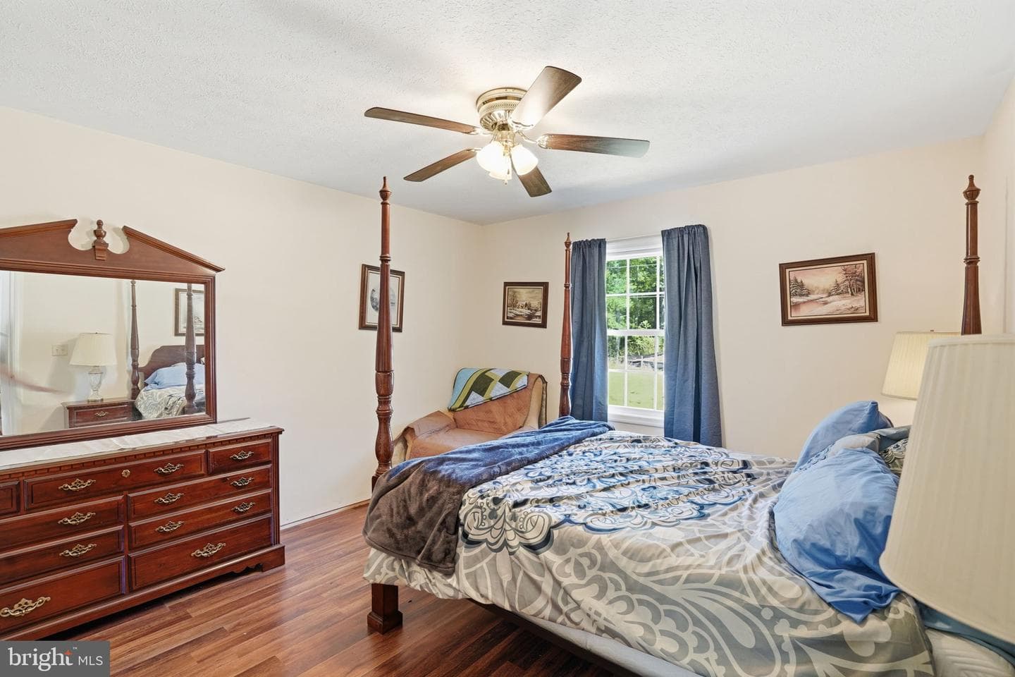 275 Monticello photo 16