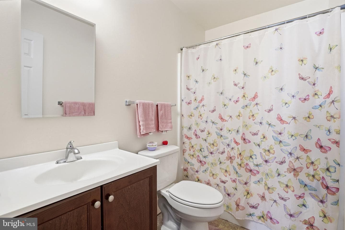 275 Monticello photo 19