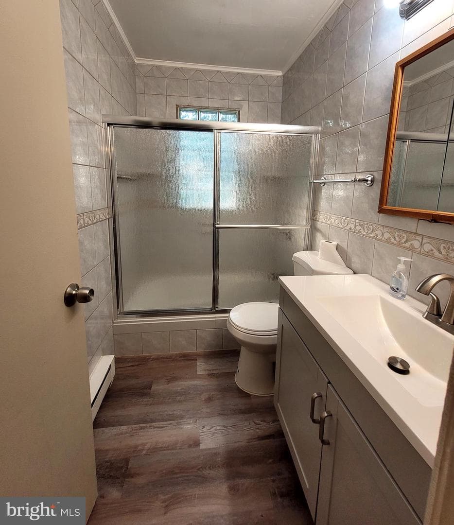 244 6th Street photo 19