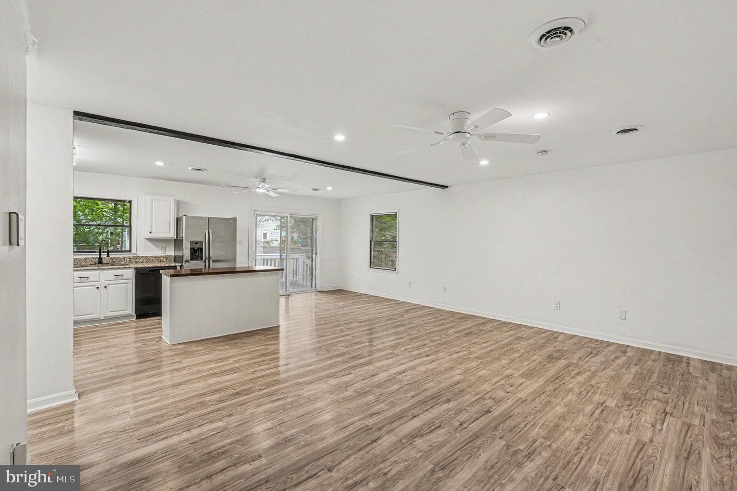 78 Woodmount Dr photo 7