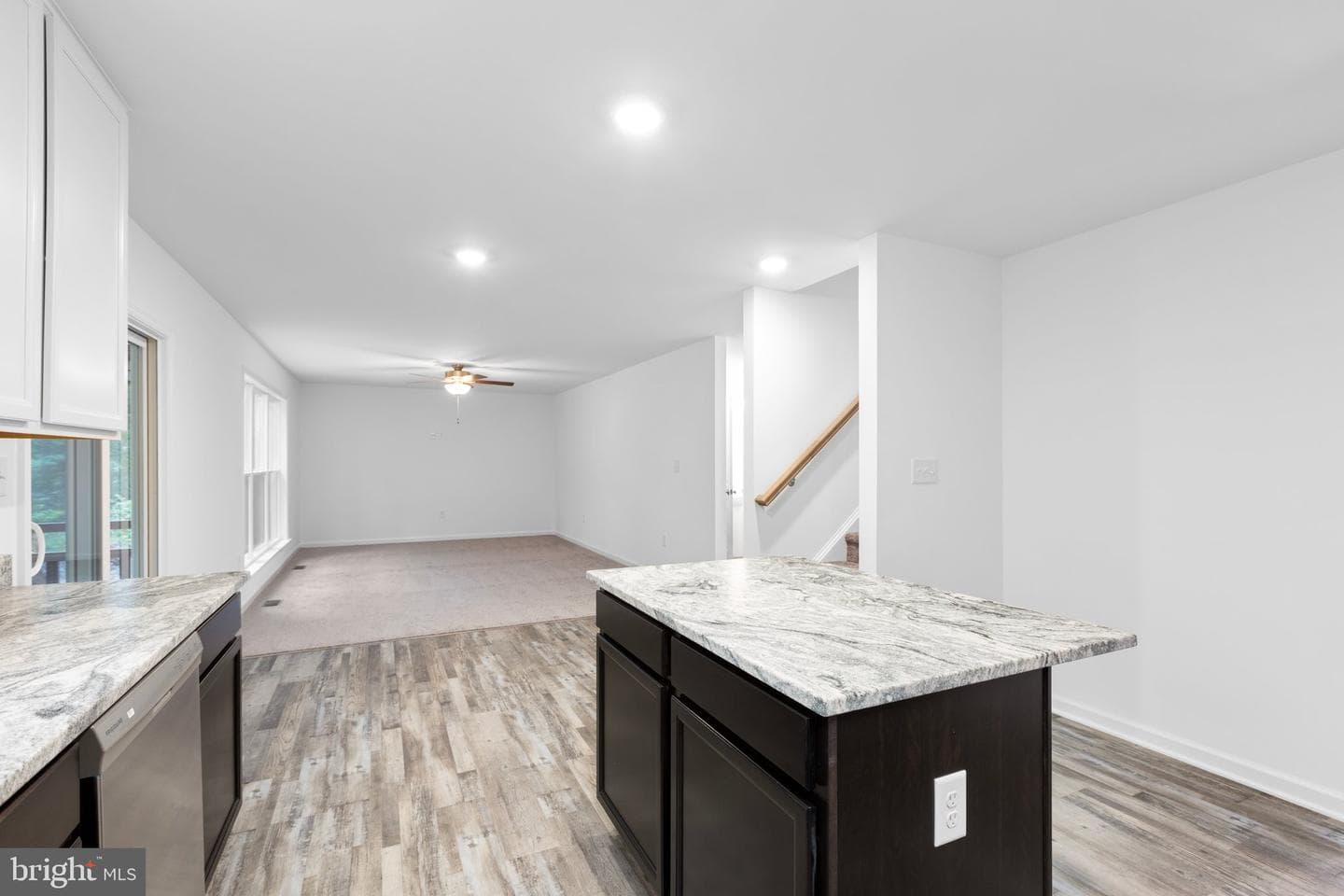 282 Circle Lane photo 40
