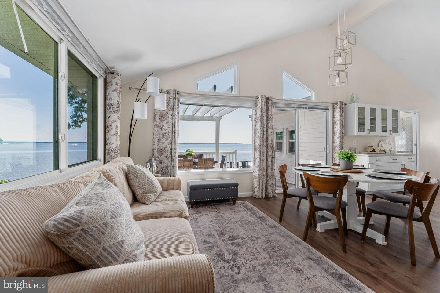 222 Shore Drive photo 4
