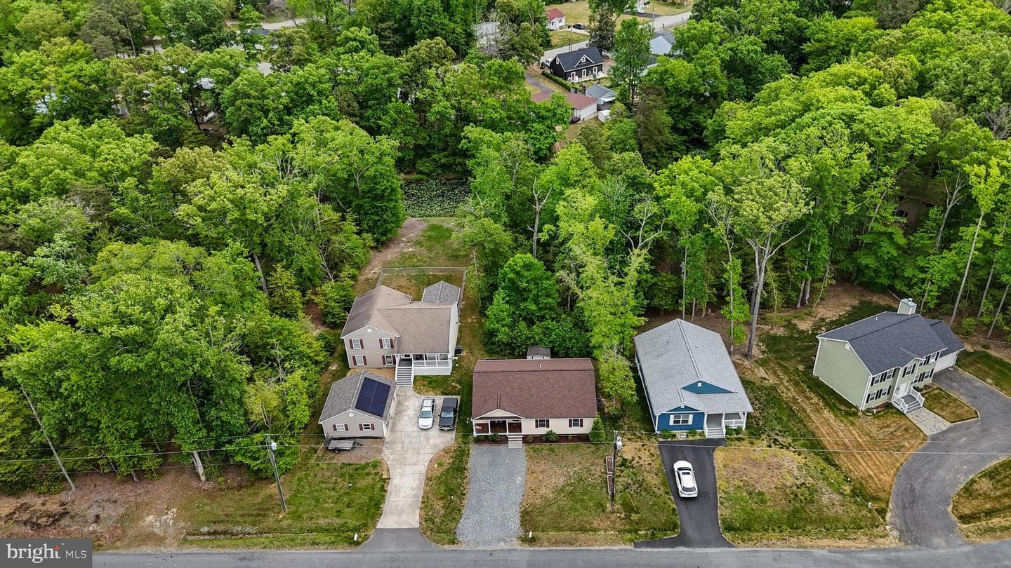 32 Placid Rd photo 24