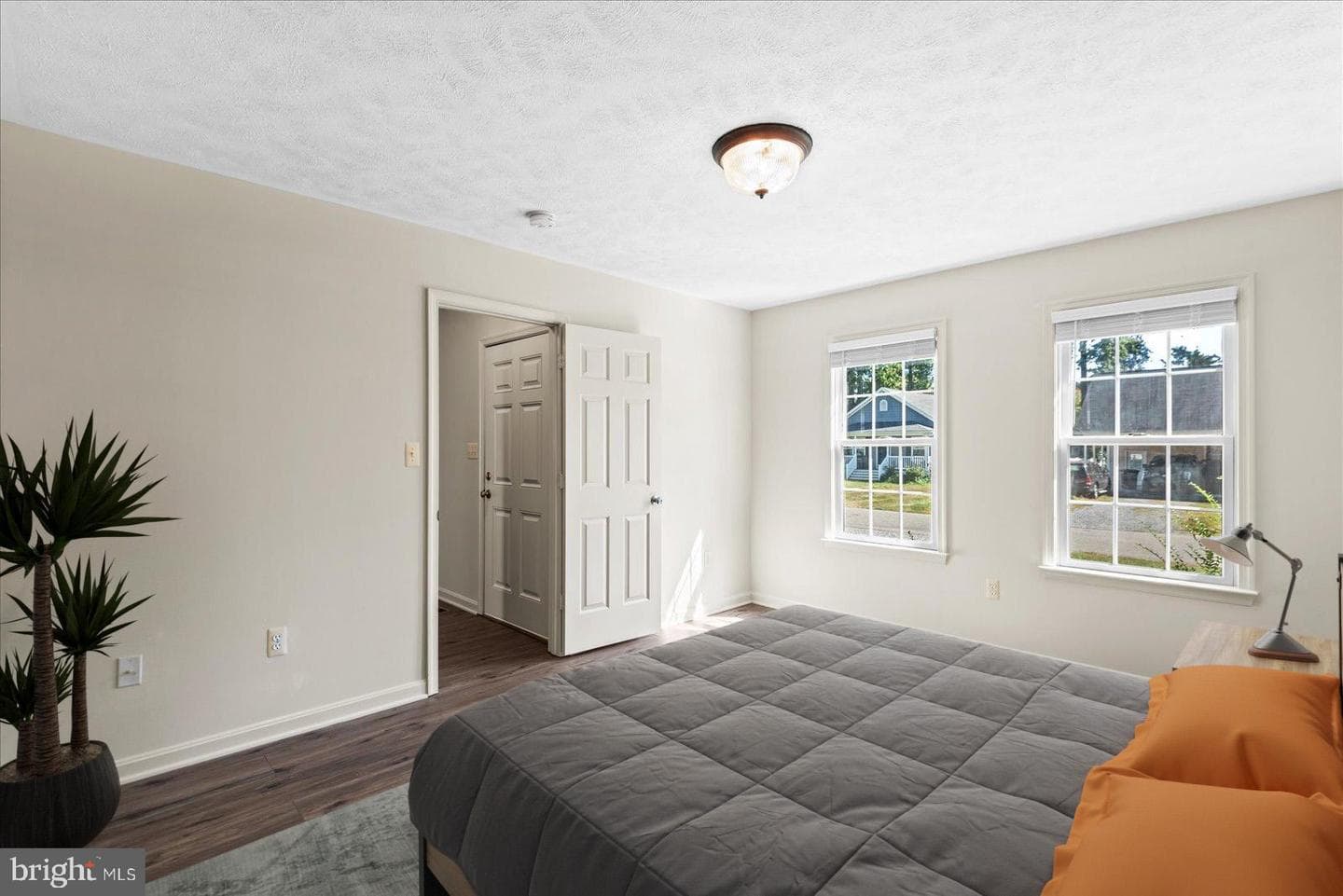321 3rd Street photo 22