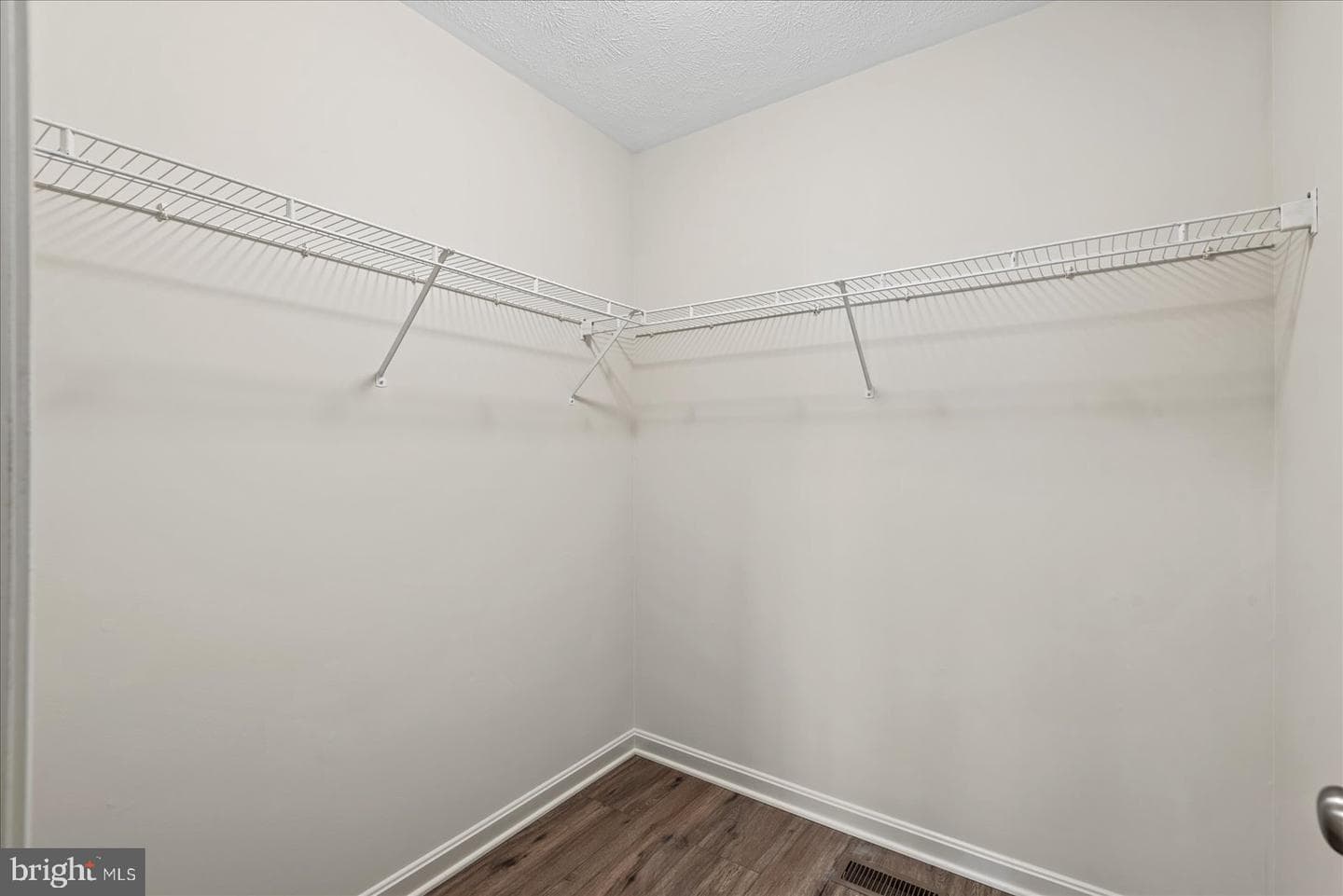 321 3rd Street photo 28
