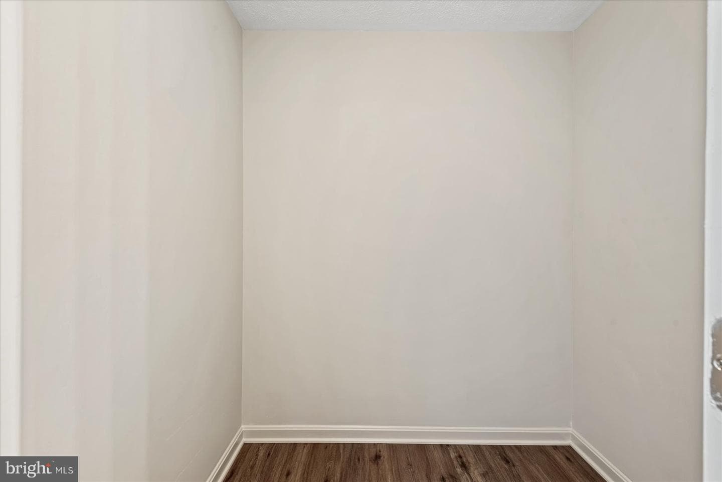 321 3rd Street photo 32