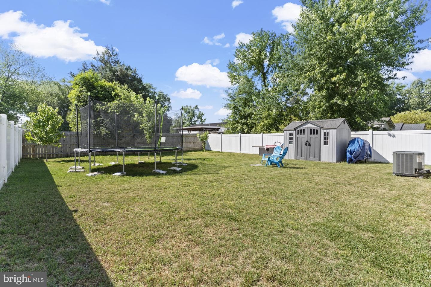 320 2nd Street photo 27