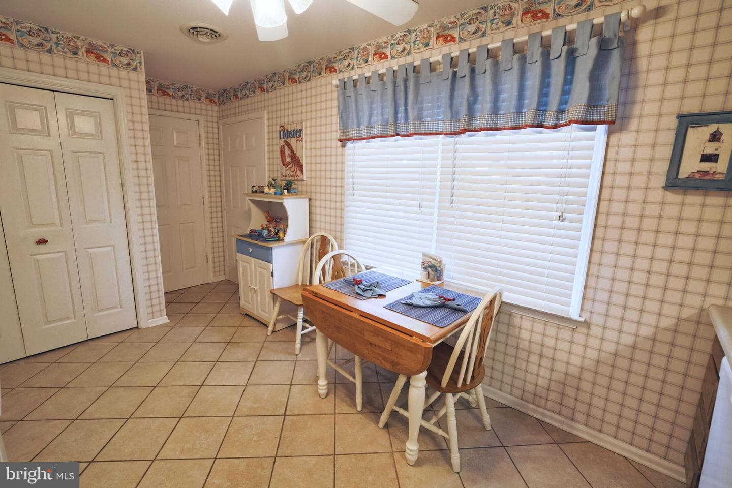 311 Marshall Avenue photo 27