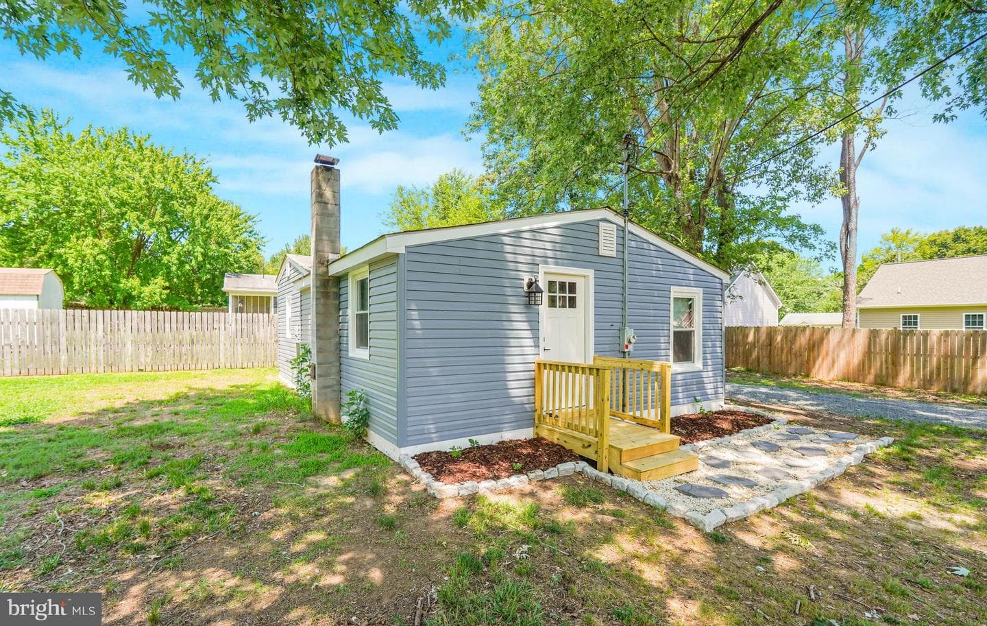 227 Dale Drive photo 18
