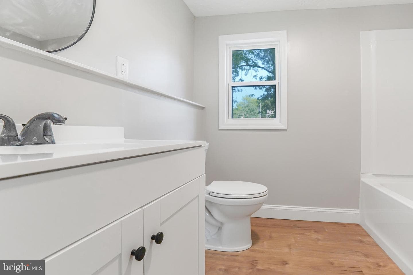 227 Dale Drive photo 8