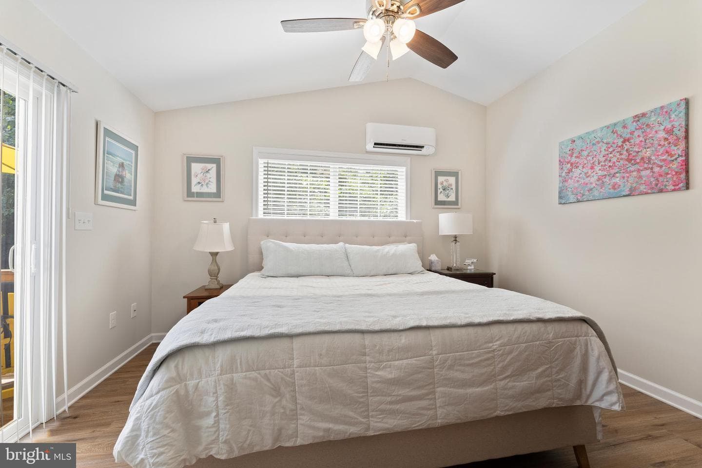 305 Cedar Ln photo 18