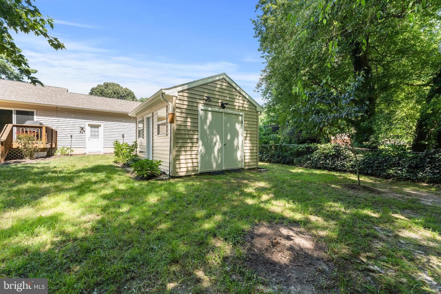 305 Cedar Ln photo 28