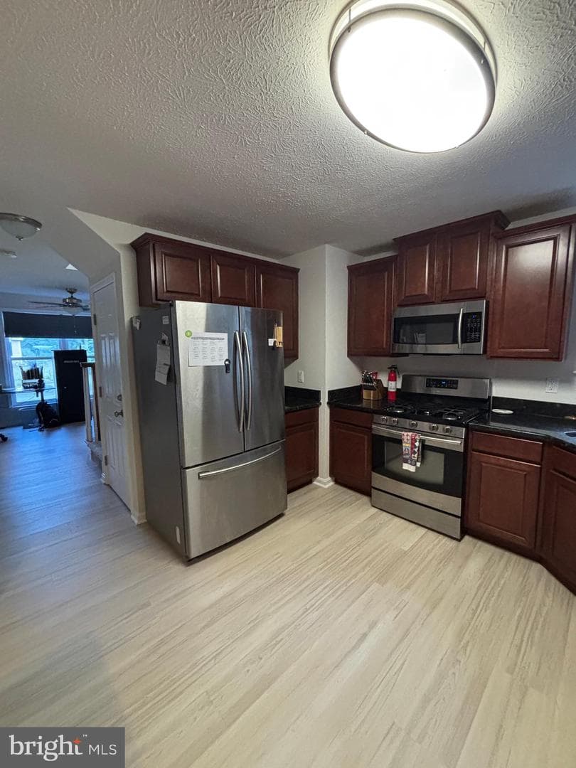 419 Latane Drive photo 9