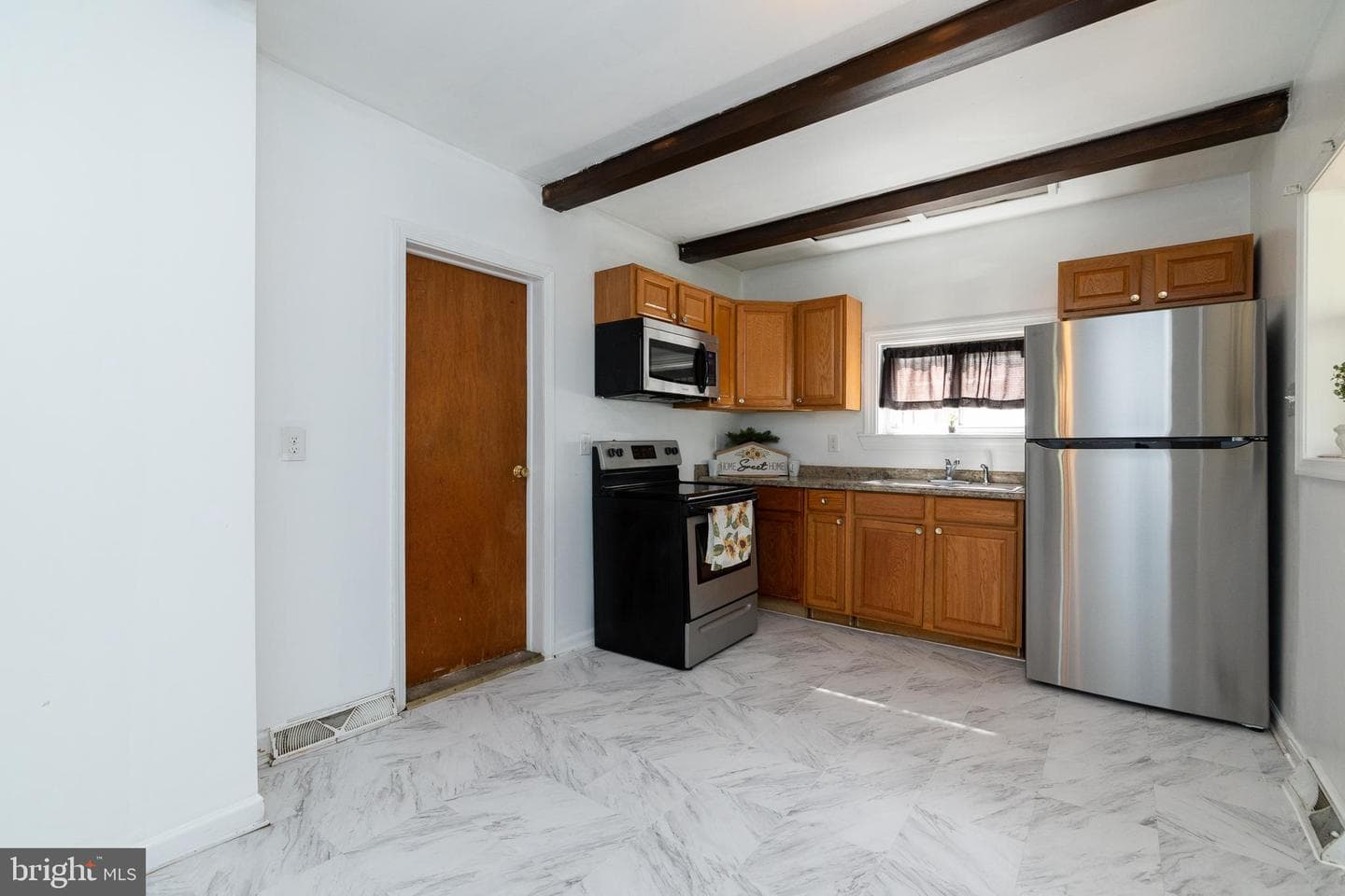 1125 Conway Street photo 8