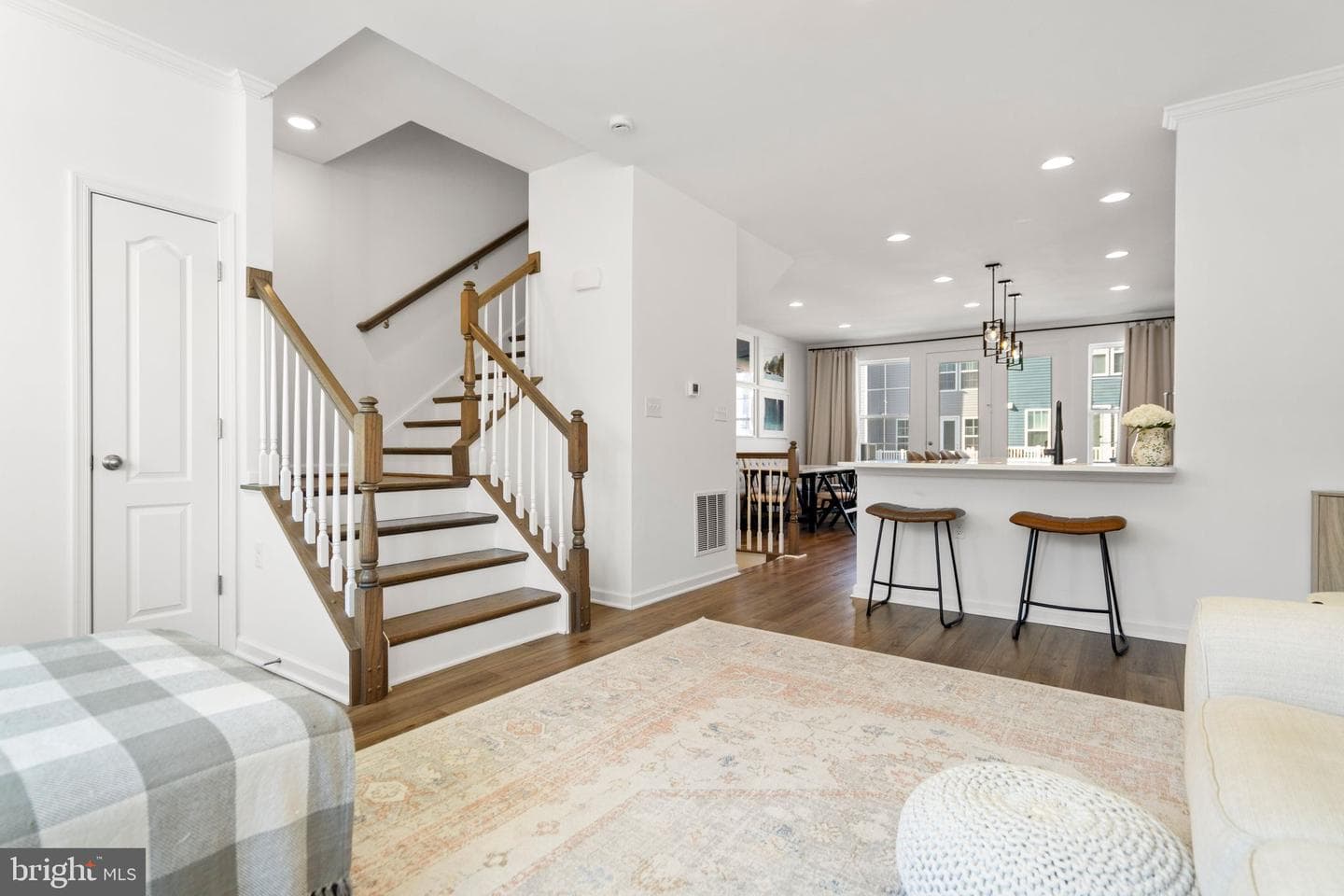 3137 Eton Place photo 14