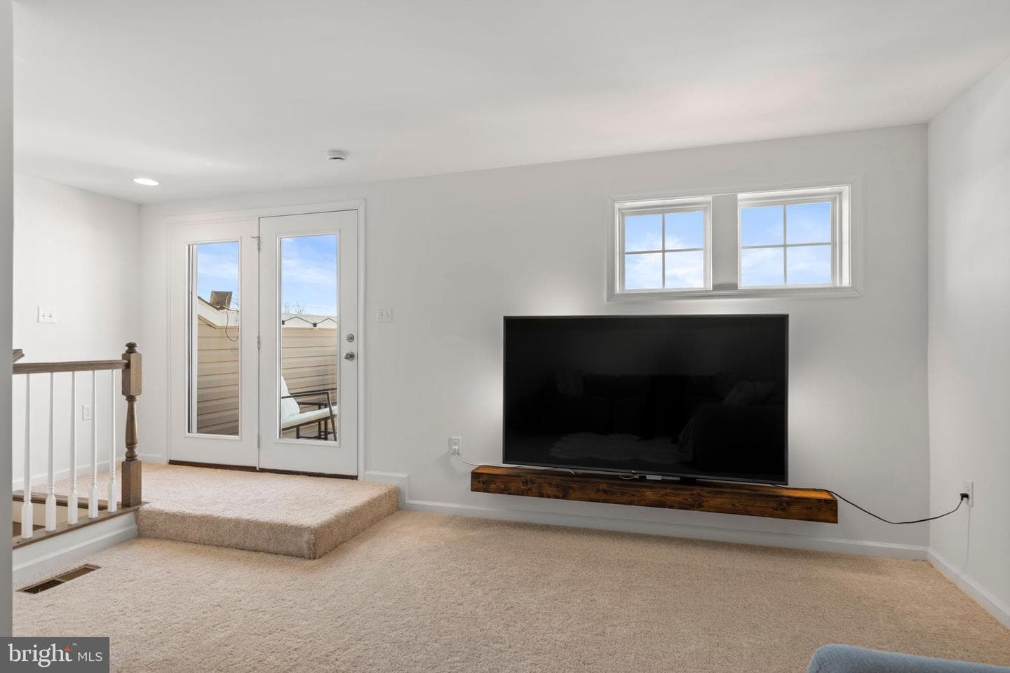 3137 Eton Place photo 25