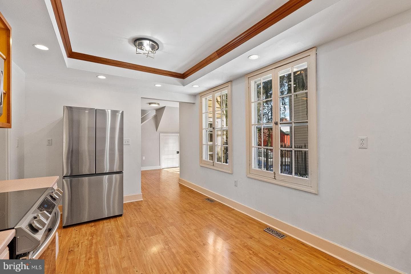 132 Amherst Street photo 29