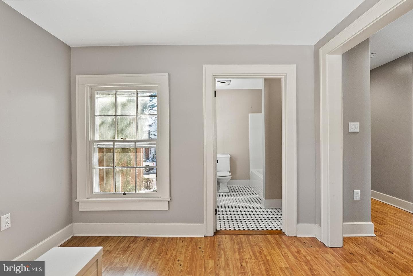 132 Amherst Street photo 53