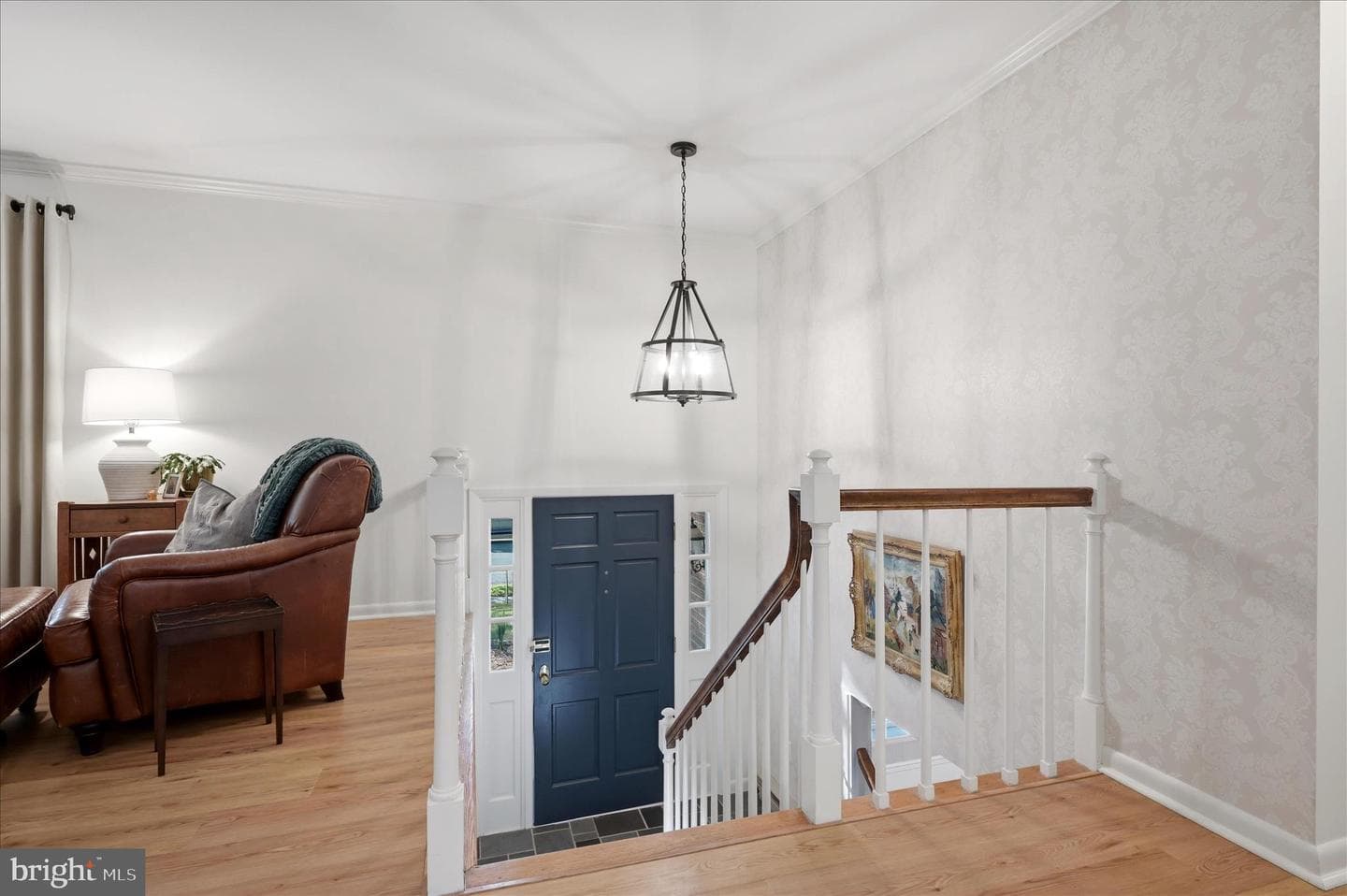 315 Walker Street photo 4