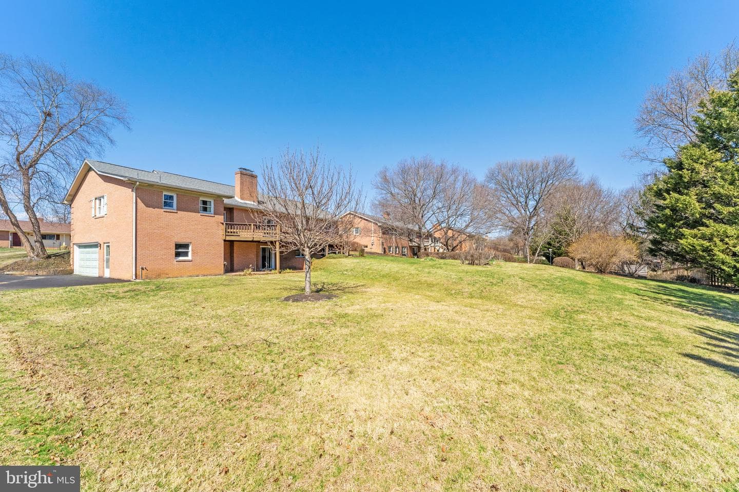 308 Ridge Avenue photo 53