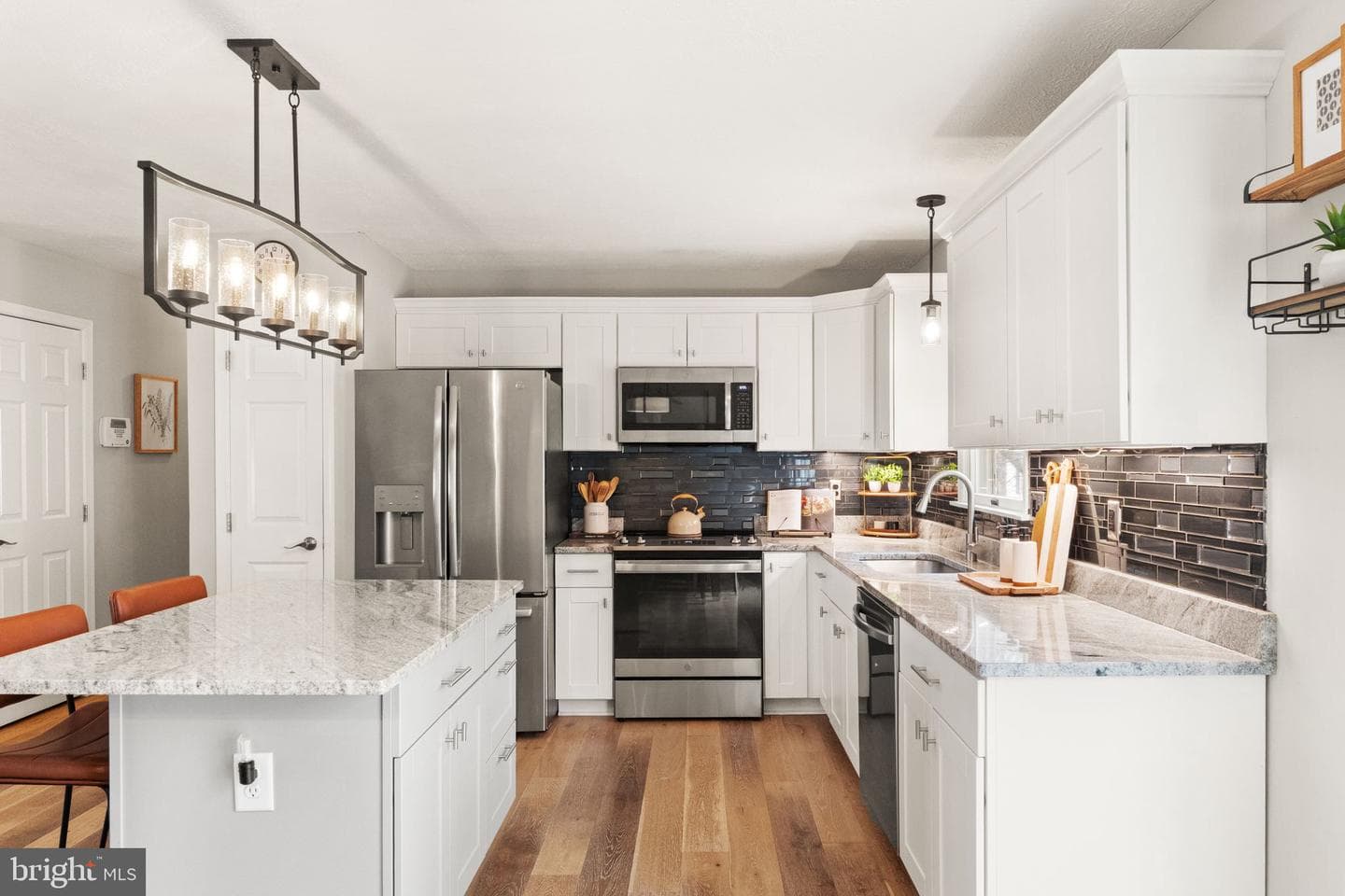 413 George Street photo 15