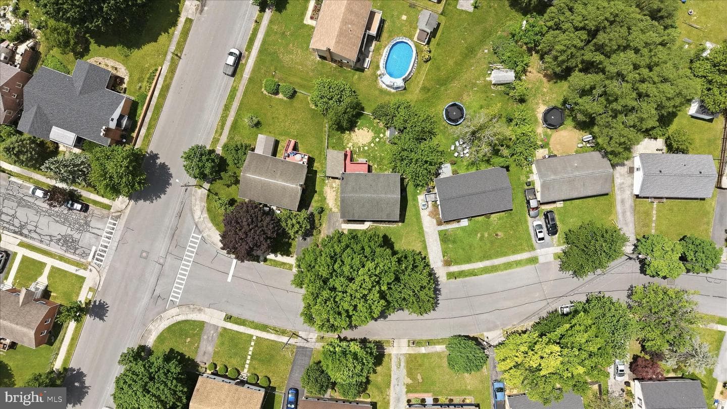 605 Dunlap Street photo 44