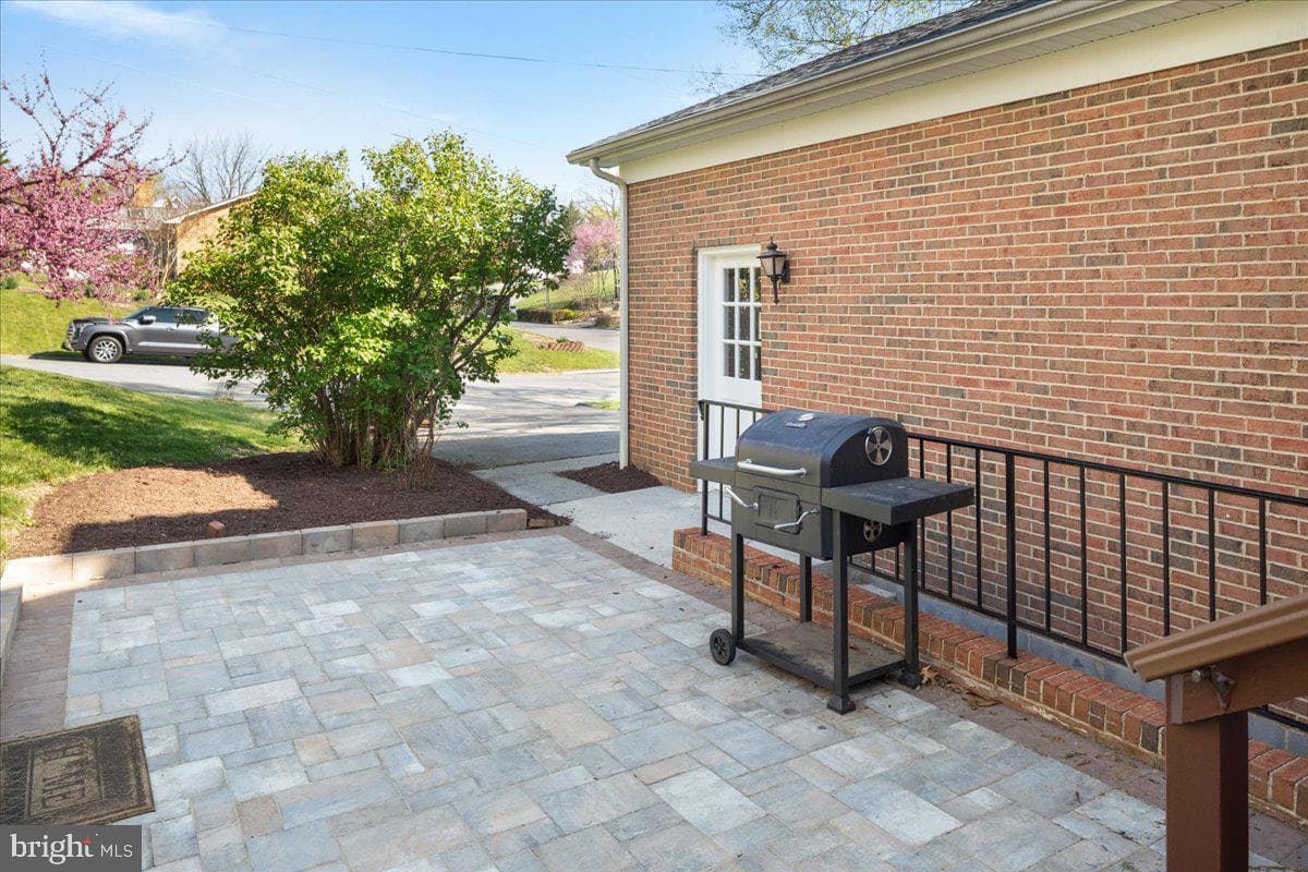1300 Caroline Street photo 34