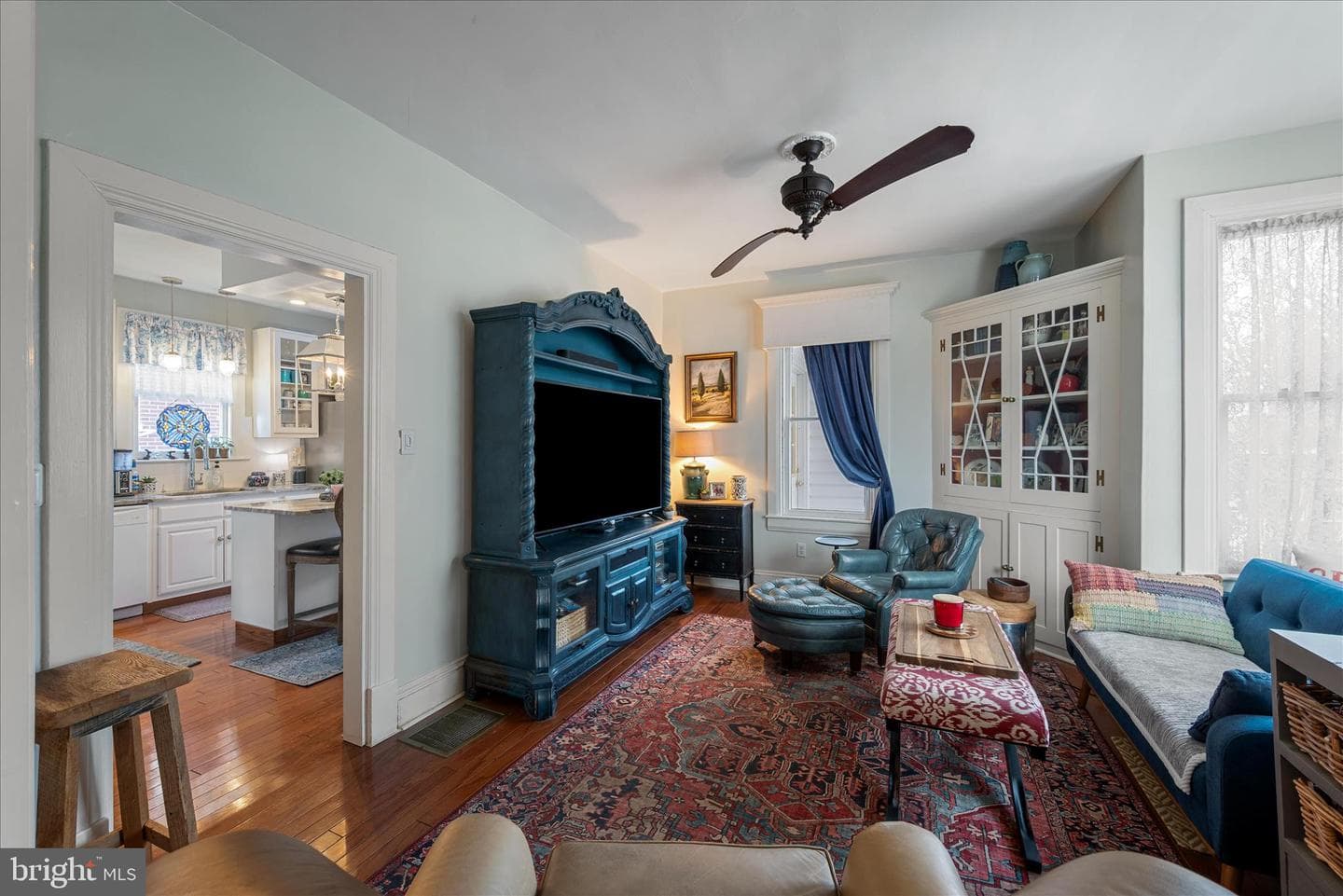 312 W Cecil Street photo 13