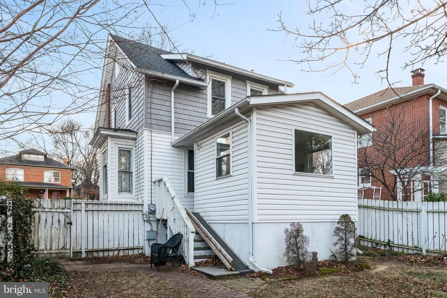 312 W Cecil Street photo 34
