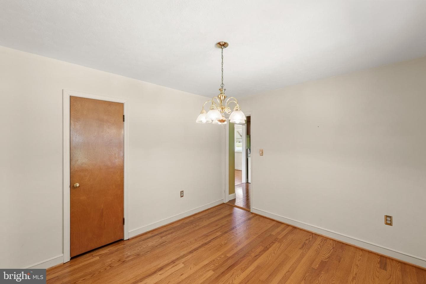 328 Longview Avenue photo 25