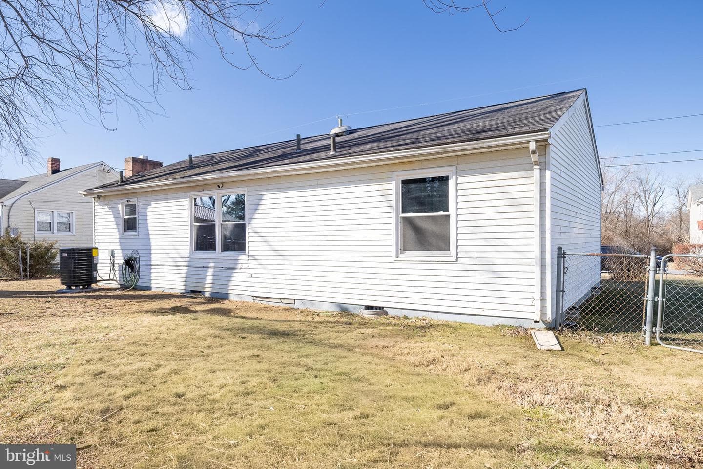 2952 Grace Street photo 15