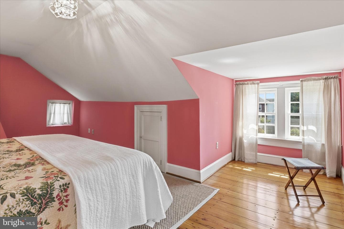 510 S Loudoun Street photo 67