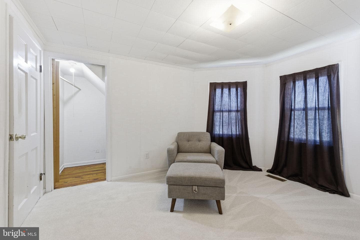 802 E Cork Street photo 20