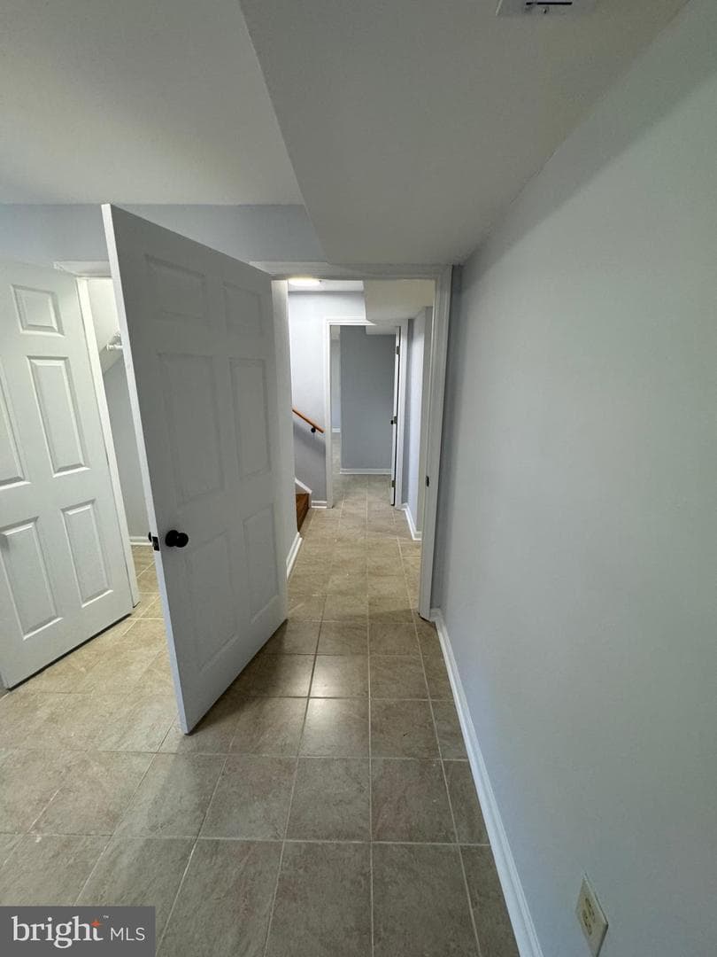 419 Summit Avenue photo 54