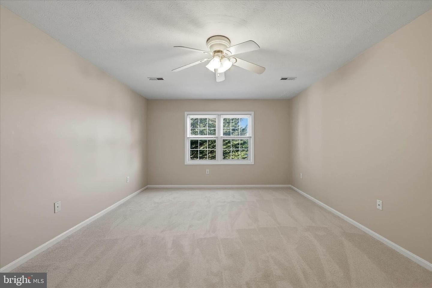 620 Crystal Court photo 31