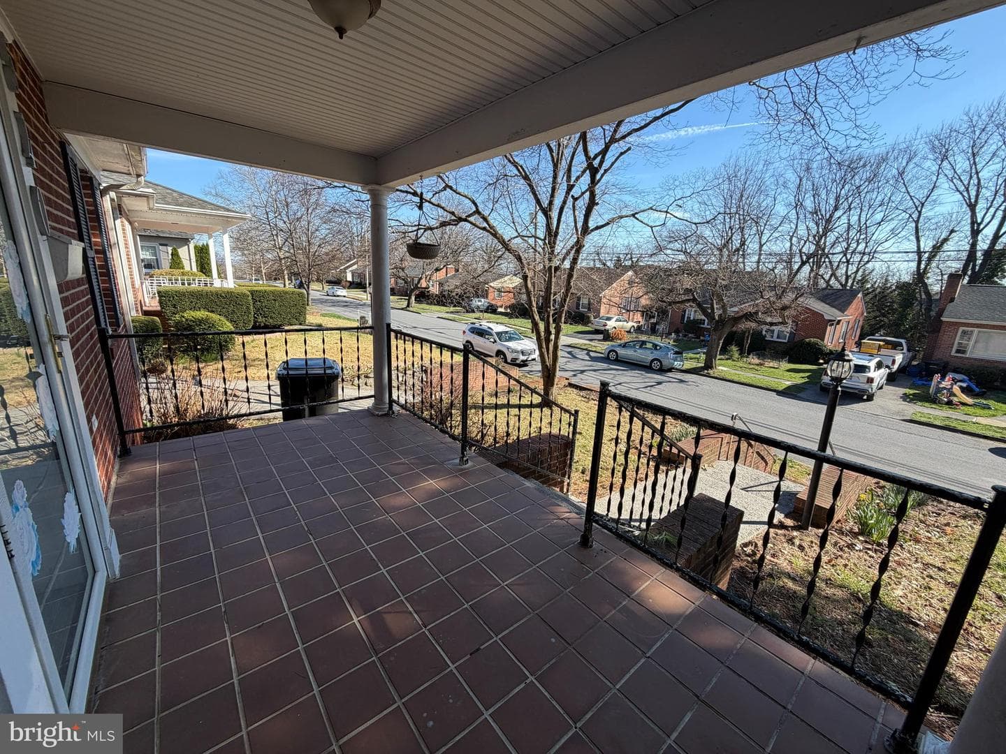 540 Bellview Ave photo 5
