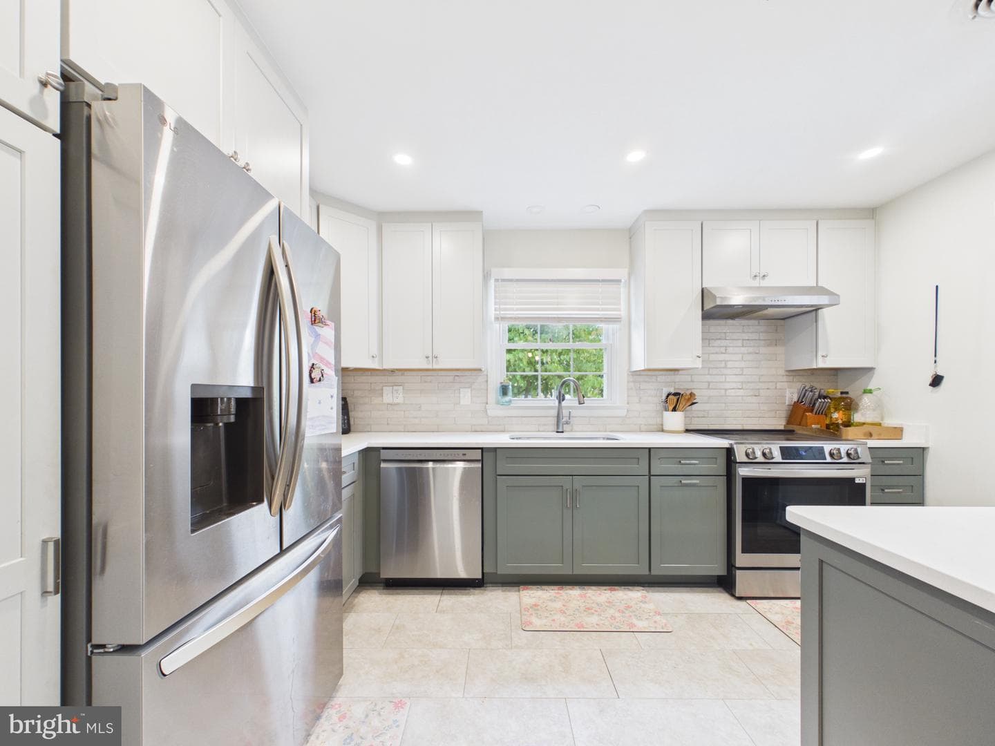 225 Fox Drive photo 13