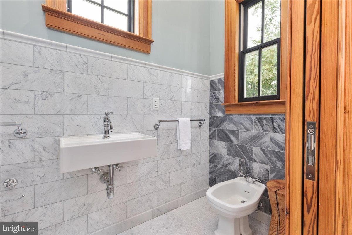 730 Merrimans Lane photo 34