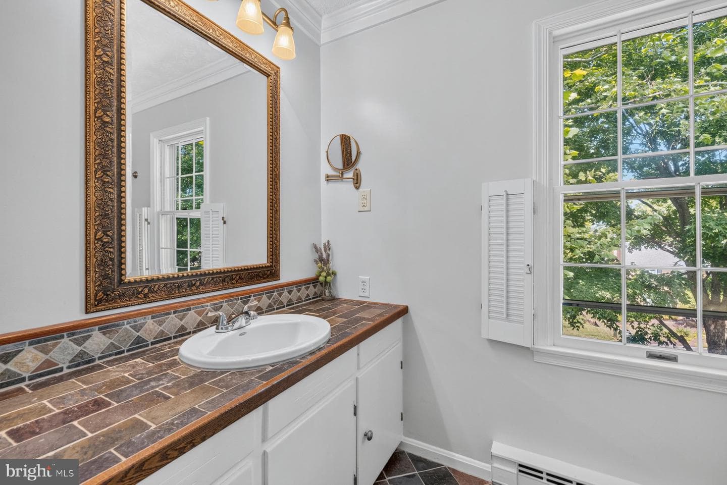 608 Bellview Avenue photo 32