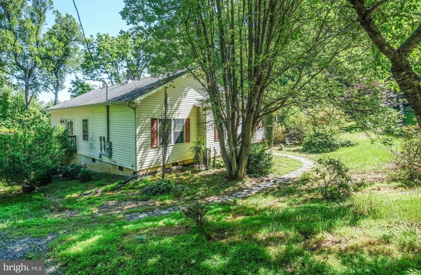1195 Shangri La Road photo 64