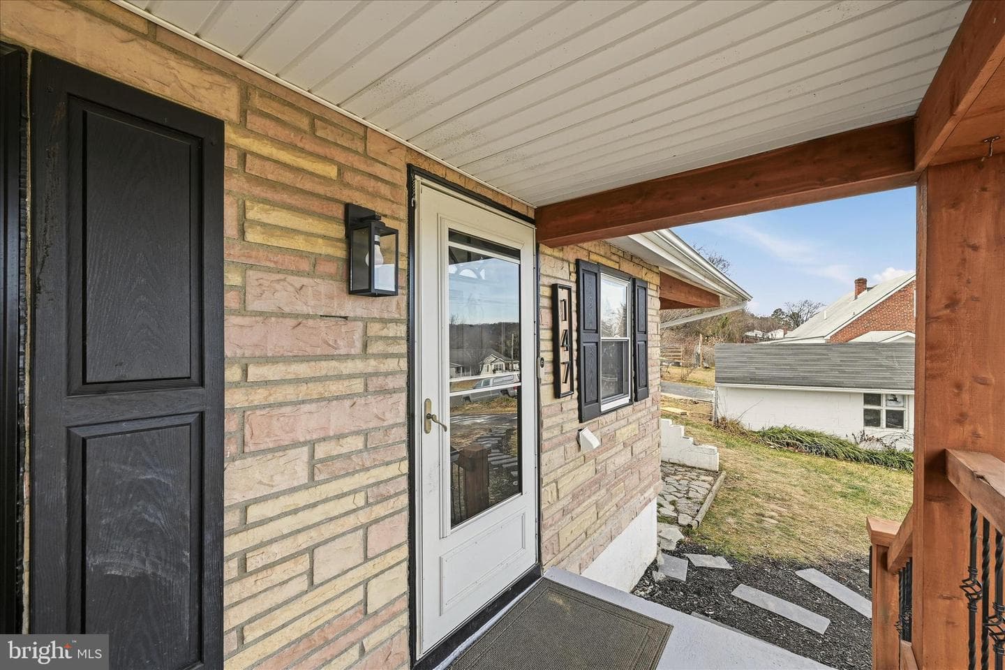 147 W Duck Street photo 7