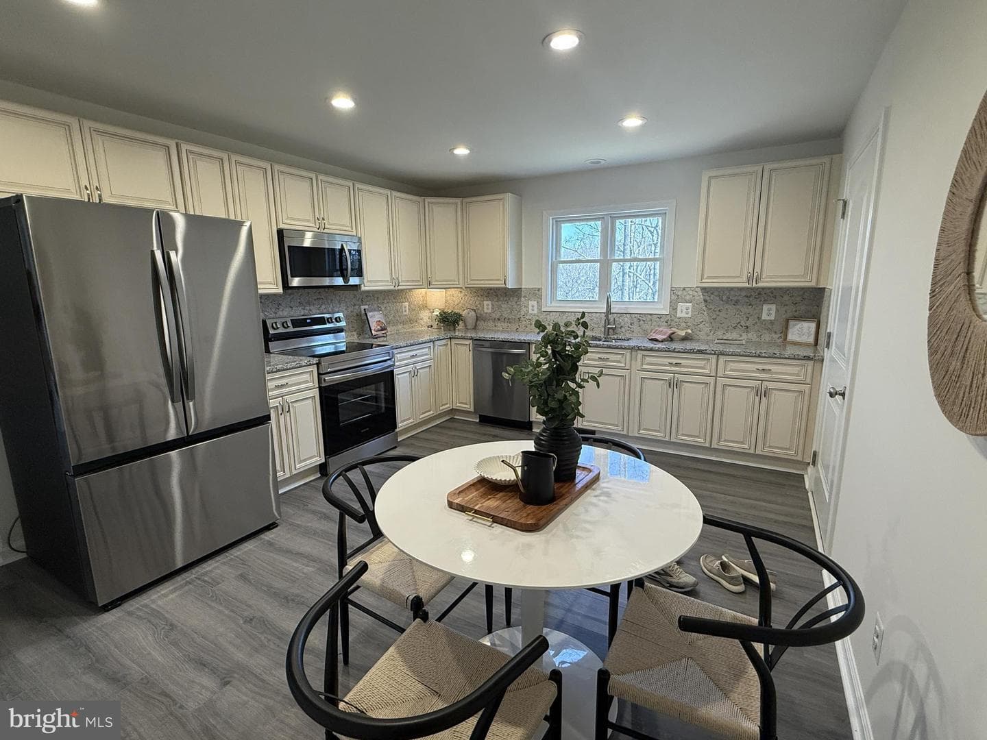 42 Aluna Drive photo 3