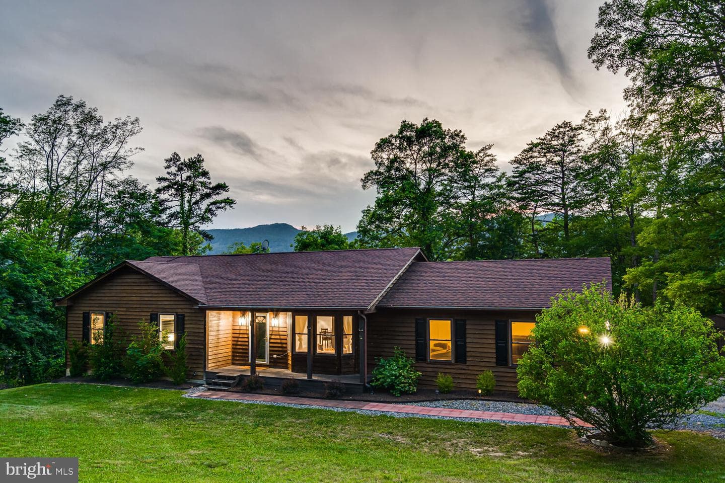 540 Lakeside Drive photo 130